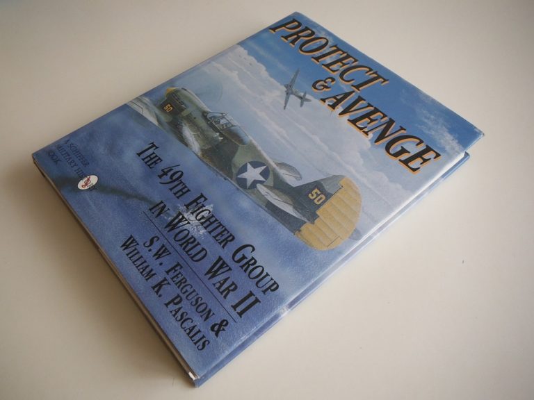 Protect & Avenge: The 49th Fighter Group in World War II - La porte de ...